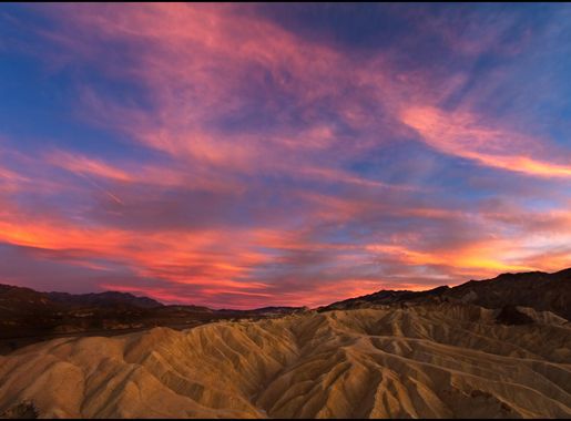 File:Zabriskie Point, Death Valley (5471516060).jpg - Wikimedia Commons