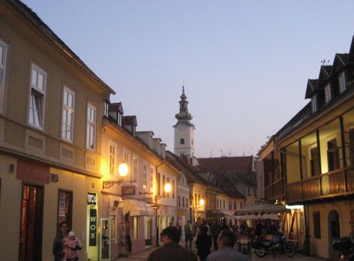 File:Zagreb, Tkalciceva.JPG - Wikimedia Commons
