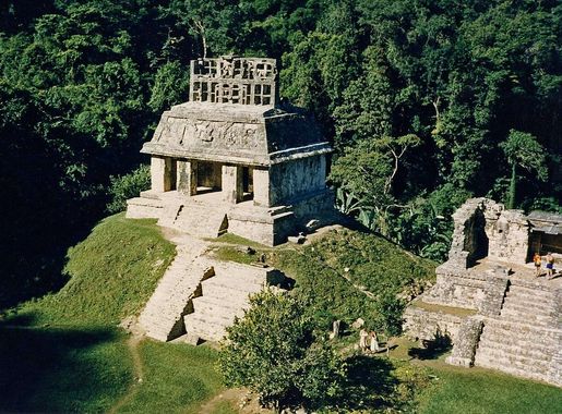 File:Temple of the Sun, Palenque.jpg - Wikimedia Commons