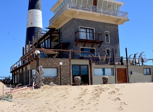 File:Pelican Point, Lighthouse and Lodge in Namibia (2014).jpg - Wikipedia