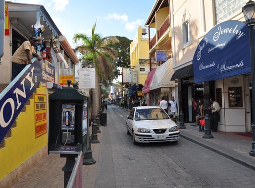 ファイル:Frontstreet St. Maarten.JPG - Wikipedia