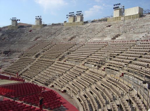 File:Verona Italy arena DSC08030.JPG - Wikimedia Commons