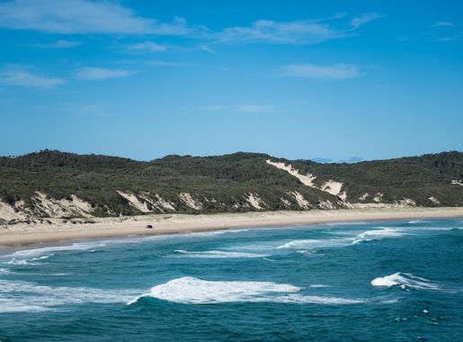 File:Seal Rocks Lighthouse Beach (245482705).jpeg - Wikimedia Commons