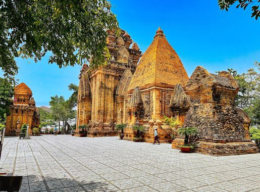 File:04052023 Ponagar Hindu temples complex, Nha Trang Vietnam - 27.jpg -  Wikimedia Commons