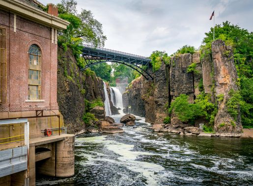 File:Great Falls of Paterson 2016.jpg - Wikimedia Commons