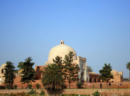 Kabuli Bagh Mosque - Wikipedia