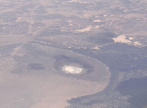 File:Wahbah Crater From An Airplane.jpg - Wikipedia