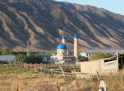 File:Saty KAZ 01.jpg - Wikimedia Commons