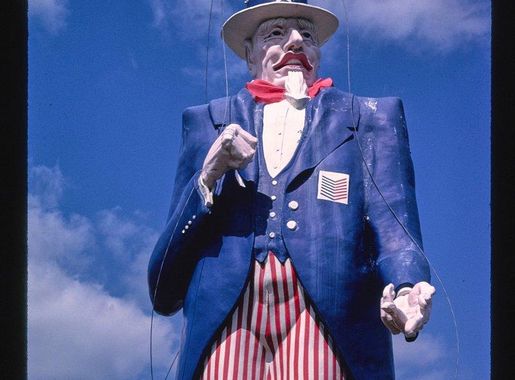 Pocahontas Gift Shop, Pocahontas, Iowa | Free Photo - rawpixel