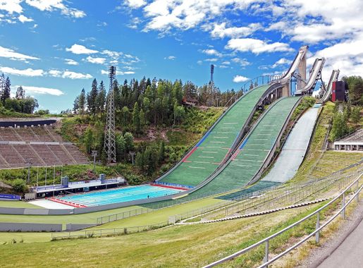Tiedosto:Lahti Ski Jumping Hills.jpg – Wikipedia