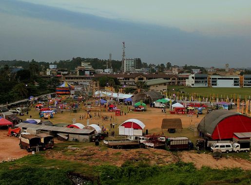 File:GALLE CARNIVAL GROUND SEEN FROM GALLE FORT SRI LANKA JAN 2013  (8579216811).jpg - Wikimedia Commons