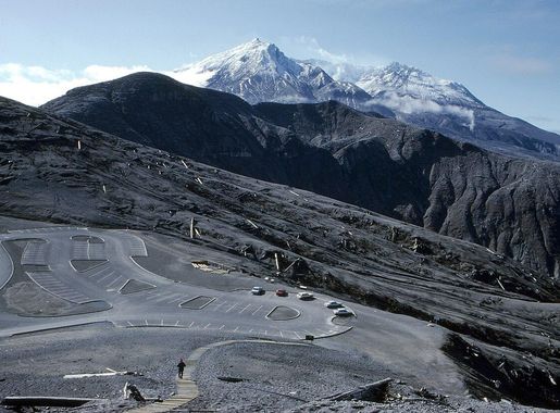 File:Mt. Saint Helens From Windy Ridge Viewpoint.jpg - Wikimedia Commons