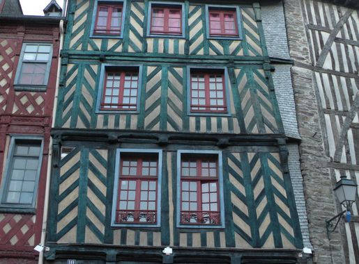 File:Rennes 10placeSainte-Anne-01.jpg - Wikimedia Commons