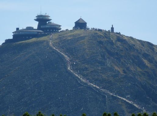 File:Karpacz - Śnieżka 17 - panoramio.jpg - Wikimedia Commons