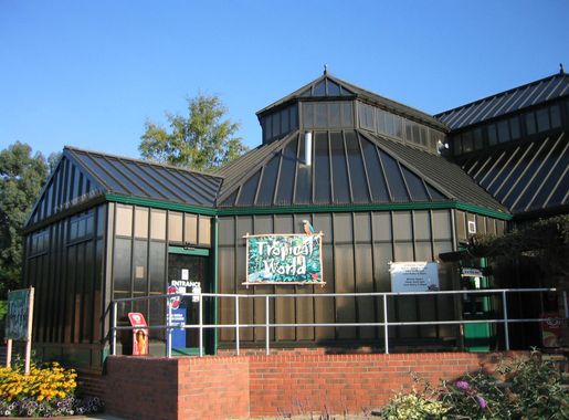 File:TropicalWorld Exterior2007.JPG - Wikimedia Commons