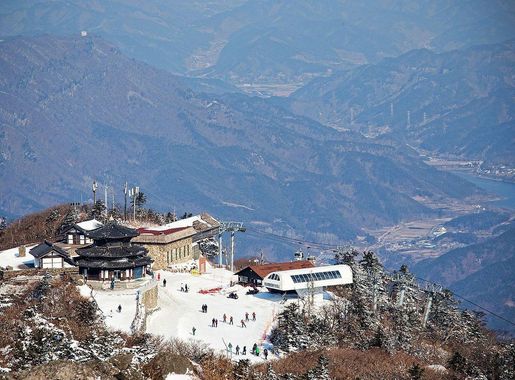 File:덕유산 설천봉.jpg - Wikipedia