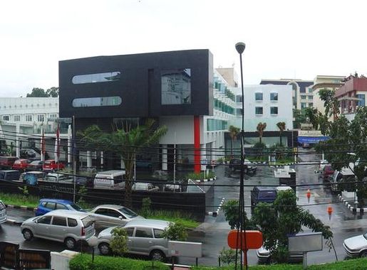 File:Kemang-Kemchick.jpg - Wikipedia
