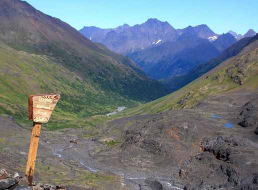 File:View of the trail on the east side of Crow Pass leading off to Eagle  River (3816528774).jpg - Wikimedia Commons