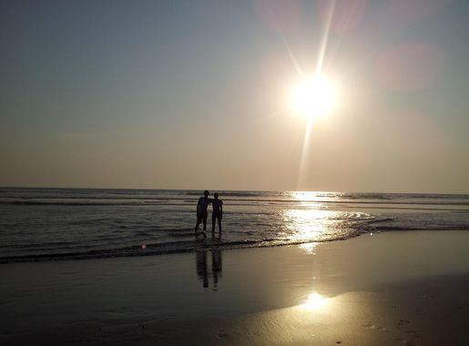 File:Sun Set at Baga beach Goa.jpg - Wikimedia Commons