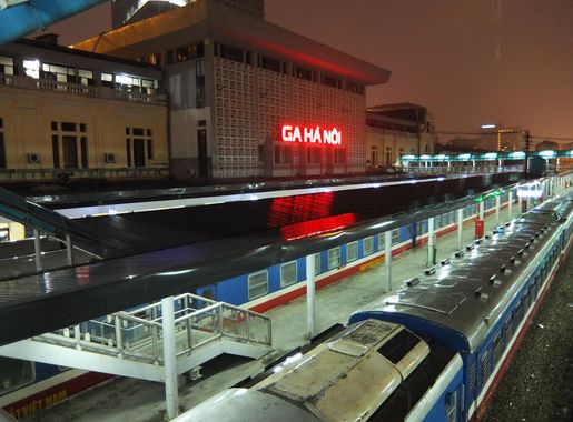 Tập tin:Hanoi train station from trackside.jpg – Wikipedia tiếng Việt