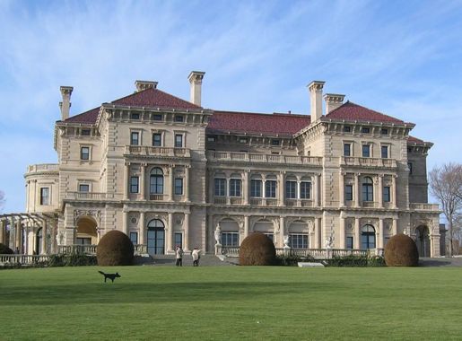 File:Breakers 01.jpg - Wikimedia Commons