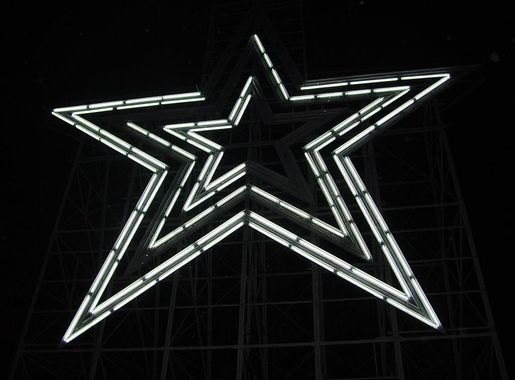 File:Roanoke Star in white.jpg - Wikimedia Commons