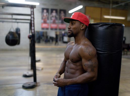 Free Images : physical fitness, shoulder, bodybuilding, gym, muscle, chest,  strength training, Barechested, arm, fitness professional, weight training,  abdomen, standing, bodybuilder, chin, room, human body, joint, biceps curl,  sports training, sport ...