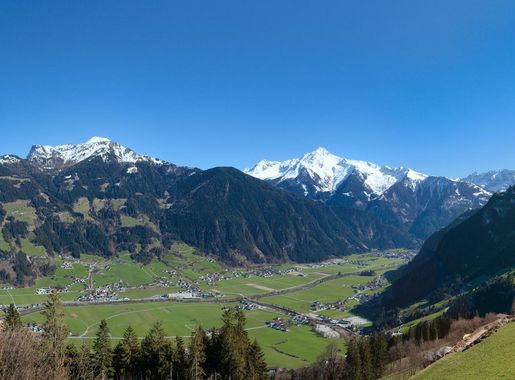 File:Zillertal in Tyrol, Austria-panorama-cut PNr°0746c.jpg - Wikimedia  Commons