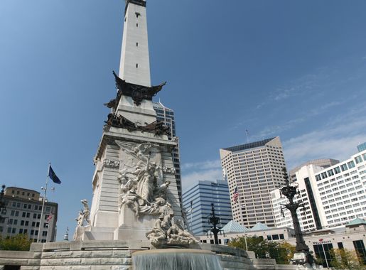 File:Soldiers and Sailors Monument Indianapolis.jpg - Wikipedia