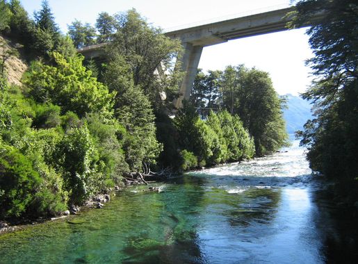 Archivo:Río Correntoso.JPG - Wikipedia, la enciclopedia libre