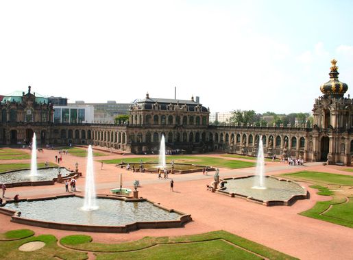 File:2006-07-30 Zwinger dresden2.jpg - Wikimedia Commons