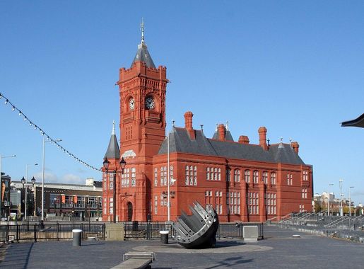 File:Pierhead Building Cardiff Bay 3 (2991983076).jpg - Wikimedia Commons