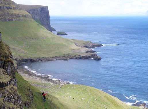 File:Hvannhagi and Hvannholmur Suduroy Faroe Islands.JPG - Wikimedia Commons