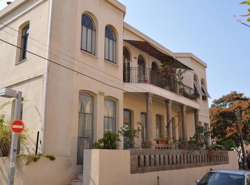 File:PikiWiki Israel 5160 Neve Tzedek - Tel-Aviv.jpg - Wikimedia Commons