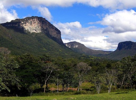 File:Vale do Capao, Chapada Diamantina.jpg - Wikimedia Commons