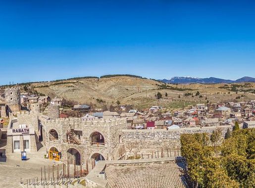 Файл:Rabati Castle in Akhaltsikhe.jpg — Википедия