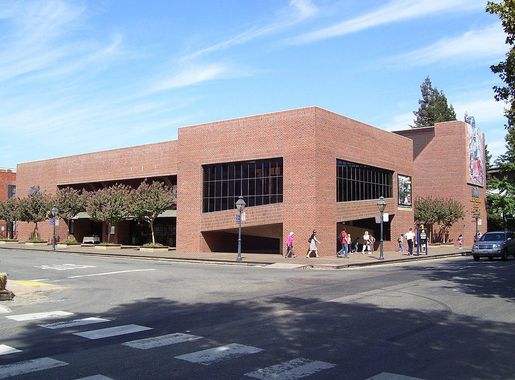 File:California State Railroad Museum in Sacramento.jpg - Wikimedia Commons