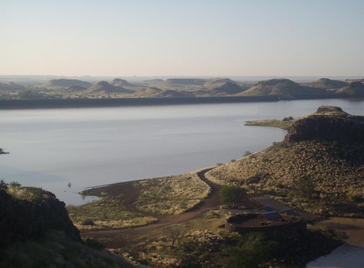 File:HardapDam.JPG - Wikimedia Commons