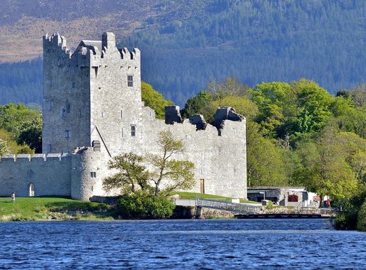 File:Ross Castle and the Lakes of Killarney.JPG - Wikimedia Commons