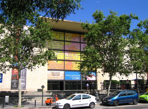 File:IVAMa.jpg - Wikimedia Commons