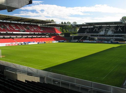 File:Lerkendal Stadion Trondheim.jpg - Wikipedia