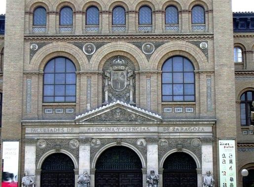 File:Zaragoza - Antigua Facultad de Medicina - Fachada.JPG - Wikipedia