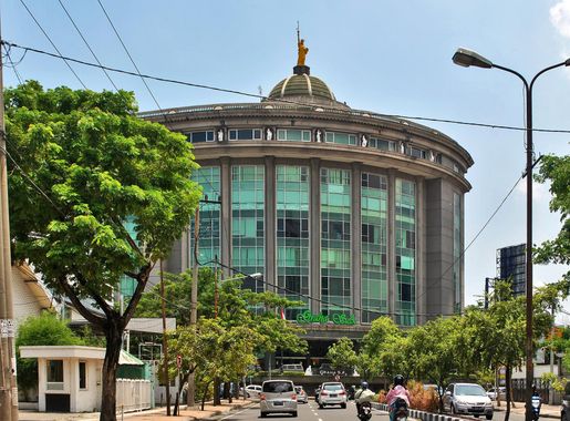 File:Graha SA Surabaya.jpg - Wikimedia Commons