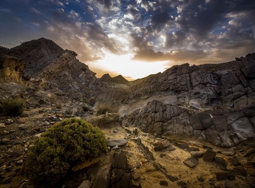 File:A Sunrise in the Tabernas Desert.jpg - Wikimedia Commons