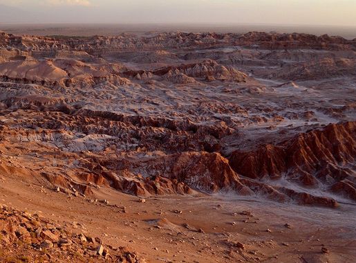 File:Atardecer en la valle de la Luna.JPG - Wikimedia Commons