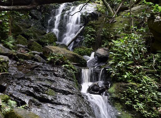 File:Eieke, Olumirin Water Falls, Erin Ijesha.jpg - Wikimedia Commons