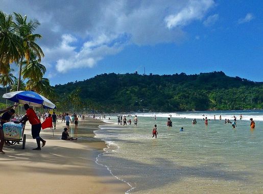 File:Maracas Bay - Trinidad, West Indies.jpg - Wikimedia Commons