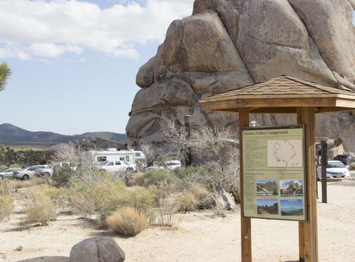 File:Hidden Valley Campground (17386652130).jpg - Wikimedia Commons