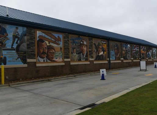 Artful salutes to the troops > Wright-Patterson AFB > Article Display
