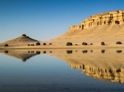 File:Magic Lake , ElFayoum , Egypt.jpg - Wikimedia Commons